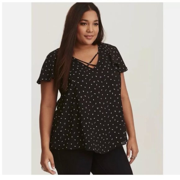 Torrid 2X Black Sailboat Triangle Blouse Flutter Sleeve Strappy Detail Confetti - Picture 1 of 9